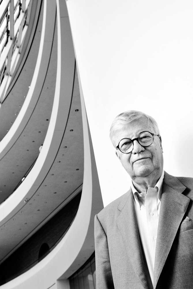 portrait of henry cobb